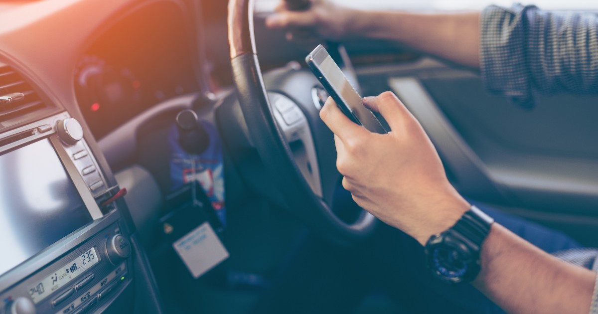 Distracted Driving Taking your eyes off the road for 2 seconds is a big deal