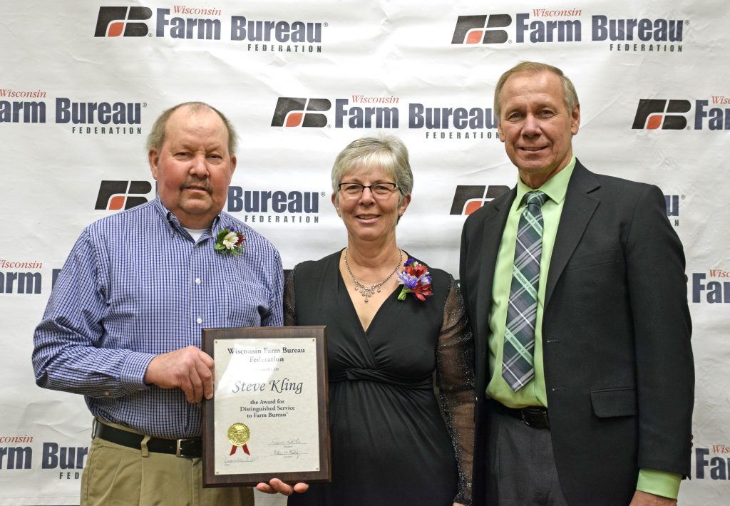 Steve Kling Receives ‘Distinguished Service to Farm Bureau’ Award